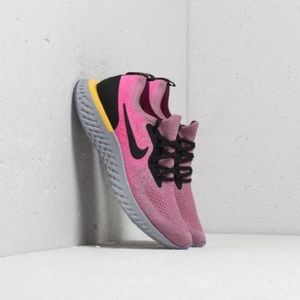 Nike Epic React Flyknit Running Shoes NWOT
